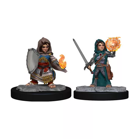 Pathfinder Battles Deepcuts Halfling: Cleric Female - EN-WZK90261
