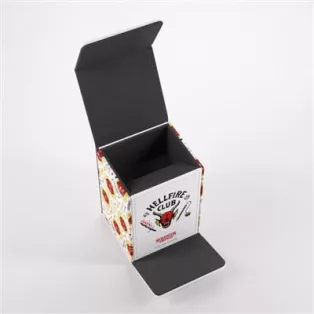 Gamegenic - Stranger Things - Hellfire Club Premium Dice Tower-GGS60102ML