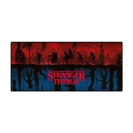 STRANGER THINGS (SCENE) DESK MAT-GP2500086