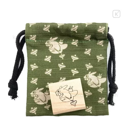My Neighbor Totoro - Stamp with Pouc - Totoro Spinning-BEVERLY-12977